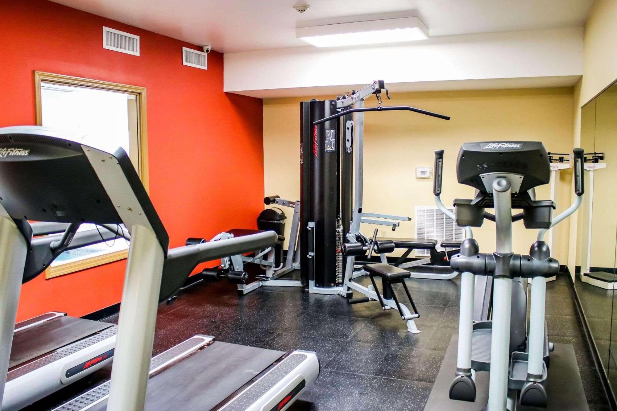Country Inn & Suites By Radisson, Richmond West At I-64, Va เฮนริโค ภายนอก รูปภาพ